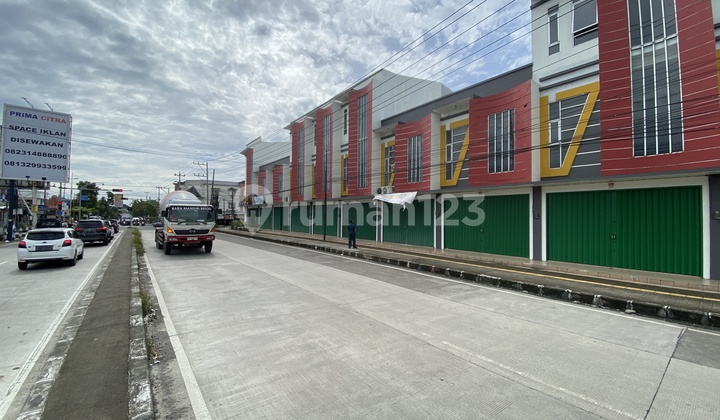 Strategic 3-Storey Ruko East Exit of Solo Toll Road