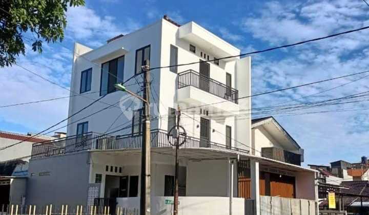 Rumah Baru Kelapa Gading - Rumah Kost Baru Premium Kelapa Gading - SHM - 15 Kamar + Kios - Siap Operasi - Lokasi Strategis Rumah Baru Kelapa Gading - Rumah Kost Baru Premium Kelapa Gading - SHM - 15 Kamar + Kios - Siap Operasi - Lokasi Strategis