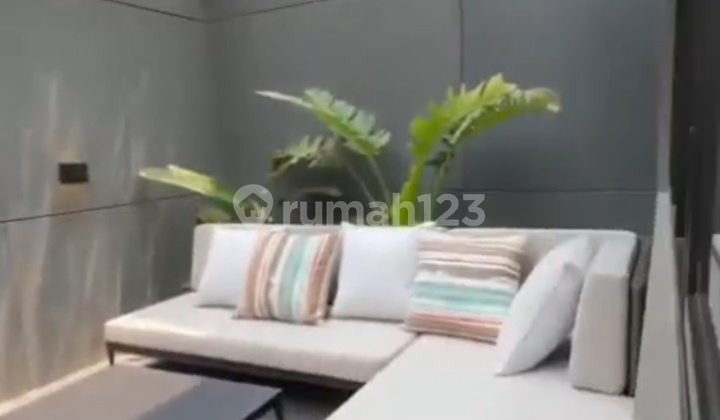 Dijual Turun Harga Rumah Unfurnished Park Serpong