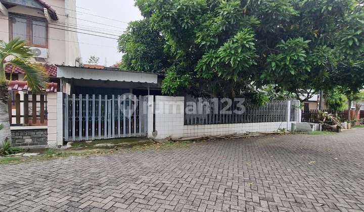 For Sale House Manyar Tirtoyoso South 1