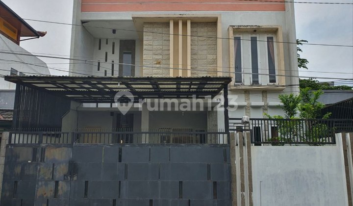 Di Jual Rumah Wisma Permai Tengah 1