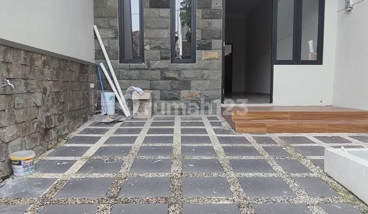 For Sale Mulyosari Prima Utara House 2