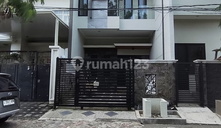 For Sale House Mulyosari Prima Utara New Furnished Minimalist 1