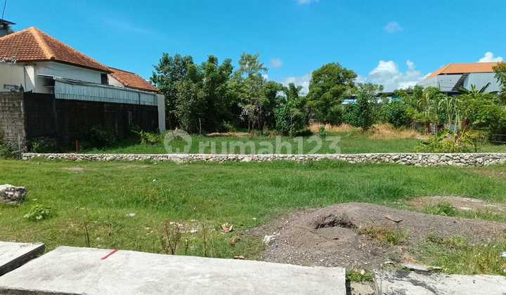 Land Plot for Sale Ready to Build with Strategic Location Land Plot for Sale Ready to Build with Strategic Location