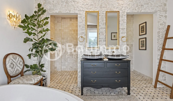 The Bellmont Villa di Jimbaran 2