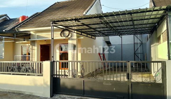 Ready-to-Occupy House Cundamani Residence SHM House