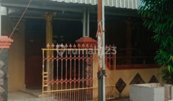 Investasi Emas! Rumah Strategis Pusat Kota Makassar Investasi Emas! Rumah Strategis Pusat Kota Makassar