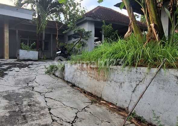 Disewakan Tanah Strategis - Kerobokan Kaja, Kuta Utara :Fire: Dekat Tiara Gatot Subroto Barat (±150 Meter) Disewakan Tanah Strategis - Kerobokan Kaja, Kuta Utara :Fire: Dekat Tiara Gatot Subroto Barat (±150 Meter)