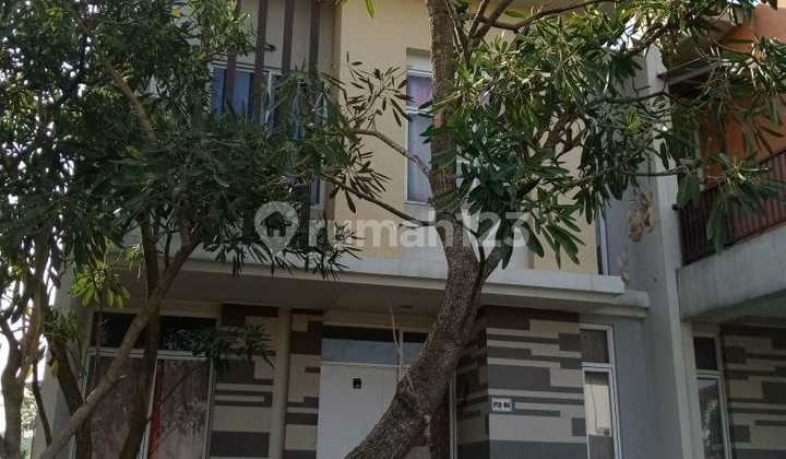 Corner House 2 Floors in Legenda Wisata Cibubur Bogor Corner House 2 Floors in Legenda Wisata Cibubur Bogor