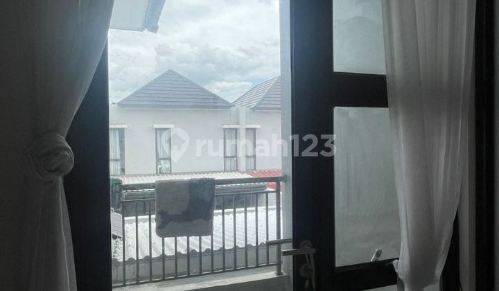 Dijual Rumah 2 Lantai di Cluster Cherryville Grandwisata 2