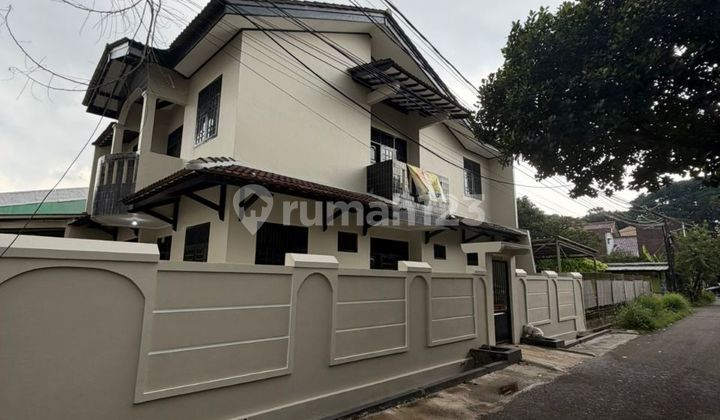 For Rent: 2-Story House in Pondok Kelapa, Duren Sawit