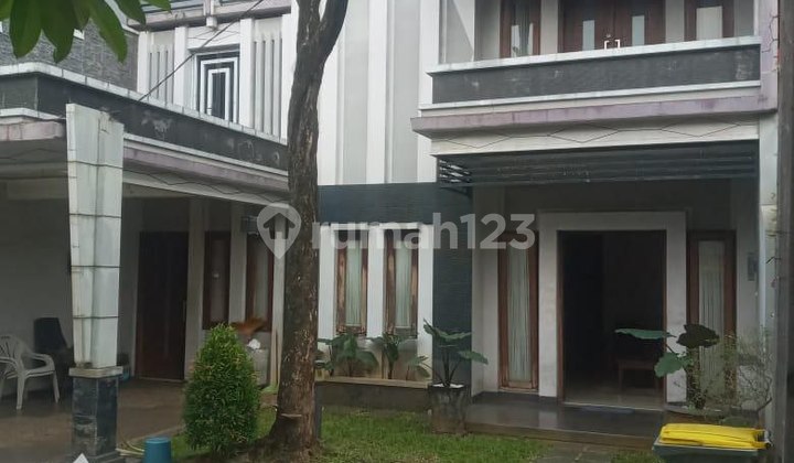 Rumah 2 Lantai di Komplek Pemda Jatiasih Bekasi Rumah 2 Lantai di Komplek Pemda Jatiasih Bekasi