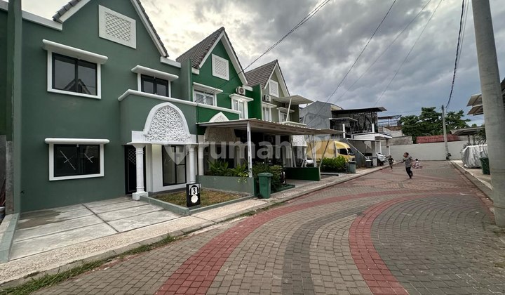 For Sale 2-Story House in View Marocco Cluster, Bekasi