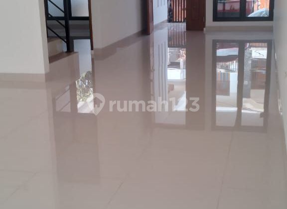 Dijual Rumah 2 Lantai di Taman Malaka Pondok Kelapa Duren Sawit 2