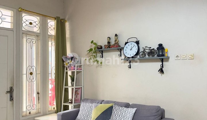 Minimalist House in Cijantung Pasar Rebo, East Jakarta 2