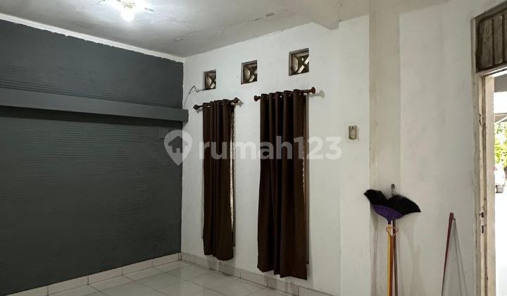 House in the Persada Kemala Complex, Jakasampurna, West Bekasi. 2