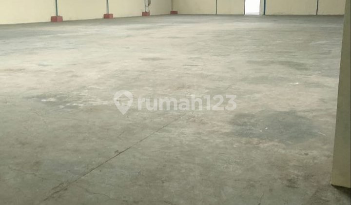 Strategic Warehouse in Harapan Jaya, North Bekasi