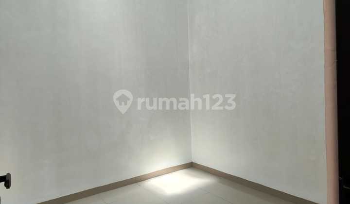 Rumah Minimalis Siap Huni Lokasi Thb "Taman Harapan Baru" Bekasi Kota Dekat Harapan Indah 2