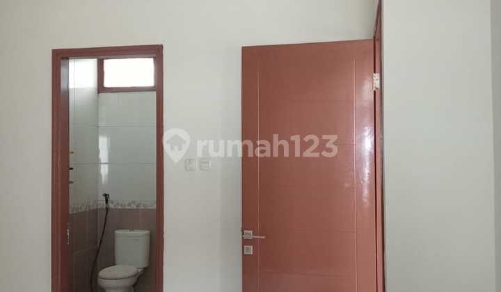 Rumah Lingkungan Asri & Nyaman di Kemang Pratama 2 Bekasi 2
