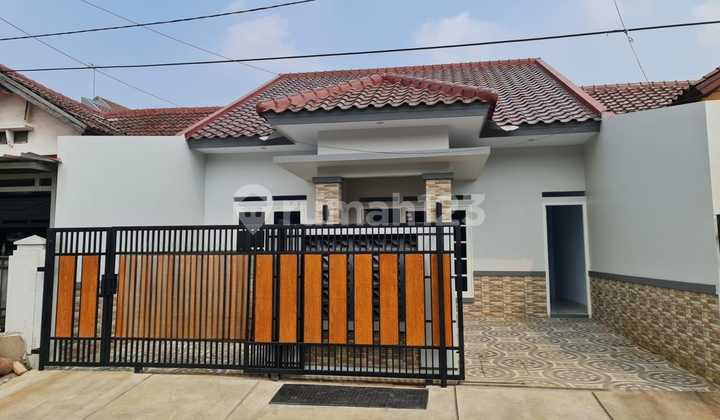 Comfortable Neighborhood House Ready to Occupy at Bumi Anggrek, North Tambun, Bekasi Comfortable Neighborhood House Ready to Occupy at Bumi Anggrek, North Tambun, Bekasi