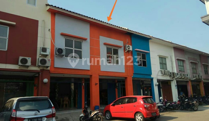 Strategic Terraced Shop near Setu Kalimalang Toll Gate 1