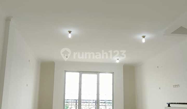 Shop at Sentra Niaga Harapan Indah Bekasi 2