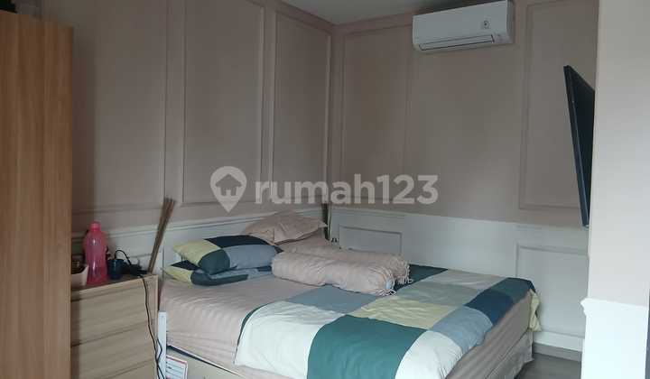 Rumah di Wisteria Mansion Metland Jakarta Timur 2