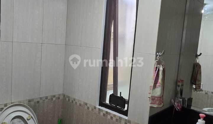 Rumah 2 Lantai Semi Furnish di Cluster Asera One South Harapan Indah Bekasi 2