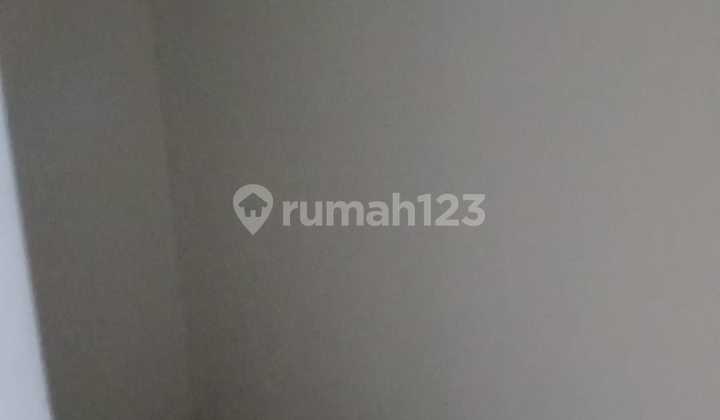 Rumah 2 Lantai Lokasi Strategis Siap Huni di Cluster Eropa Sedayu City Kelapa Gading 2