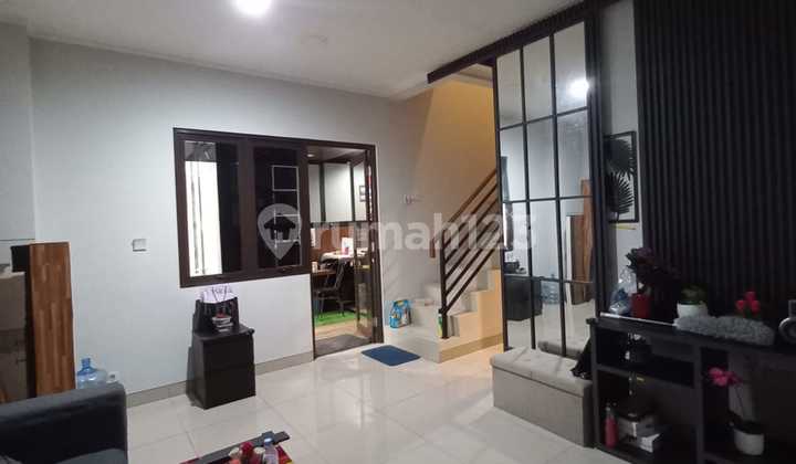 Luxury House in Suamrecon Cluster Bekasi (Hny)