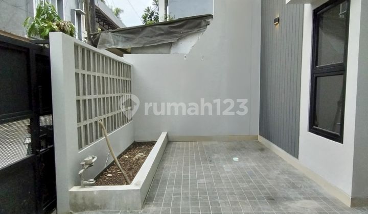 Di Jual Rumah di Taman Wisma Asri Bekasin 2