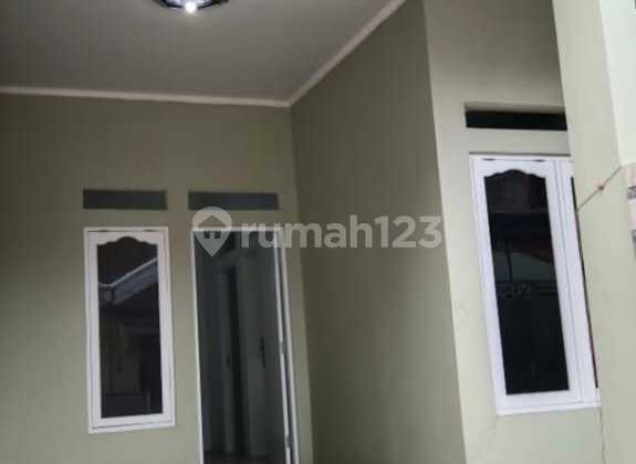 Disewakan Rumah 2 Lantai di Pejuang Jaya Bekasi 2