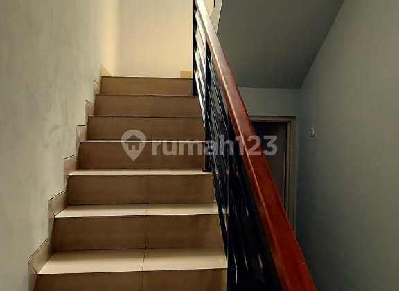 Rumah 2 Lantai di Pesona Harapan Indah Bekasi ( Han) 2