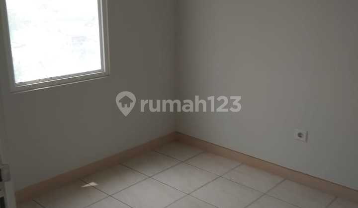 Di Jual Apaetemen Springlike Sumarecon Bekasi (Ade)