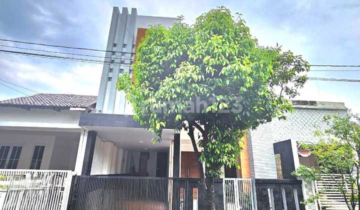 For Sale 2-Story House in Kemang Prtama Bekasi For Sale 2-Story House in Kemang Prtama Bekasi