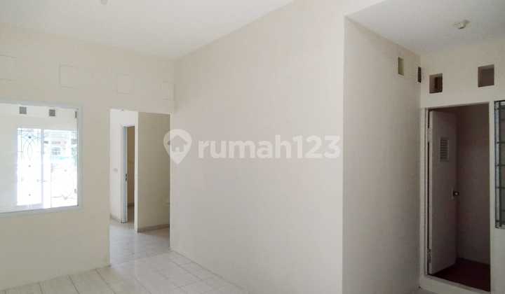 Disewakan Rumah Baru Renovasi di Metlend Cakung ( Mico) 2