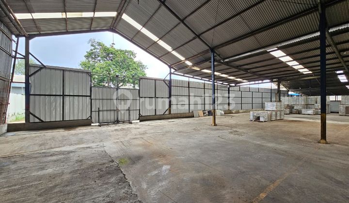 Warehouse for rent on Narogong Main Road, Bekasi (Yenli) Warehouse for rent on Narogong Main Road, Bekasi (Yenli)