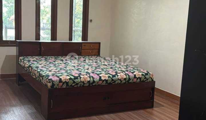 Dijual Cepat Rumah 2 Lantai di Taman Harapan Baru Bekasi ( Sis) 2