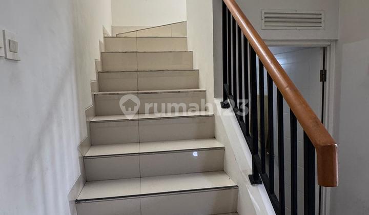 For Rent: 2-Story House in Harapan Indah, Bekasi 2