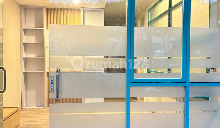 Disewakan Ruko.2,5 Lantai di Harapan Indah Disewakan Ruko.2,5 Lantai di Harapan Indah