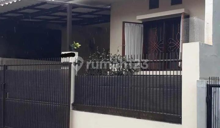 Rumah Bagus Minimalis di Komplek Nuri Bintaro 2