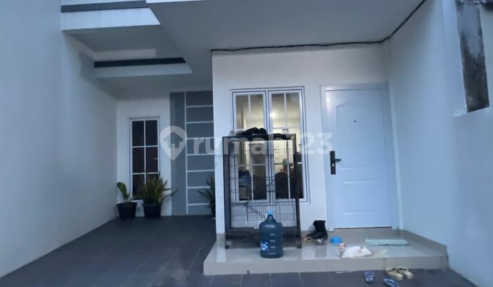 Beautiful Minimalist House in Kembang Larangan Tangerang 2