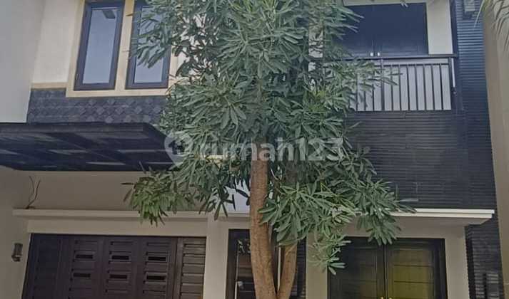 Dijual Rumah Townhouse Ekslusif Dekat Binus Rawa Belong