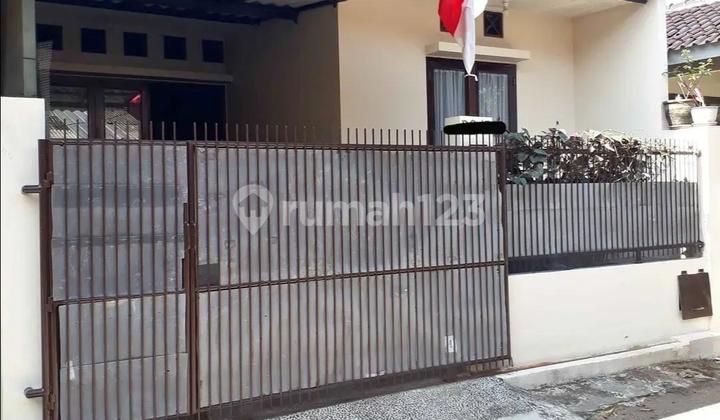 Rumah Bagus Minimalis di Komplek Nuri Bintaro