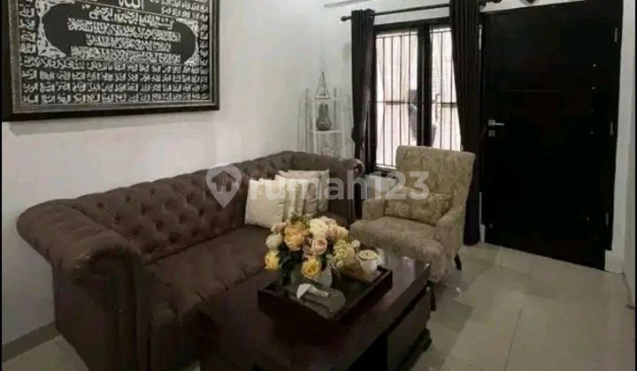 Jual Rumah Strategis Full Furnished Jual Rumah Strategis Full Furnished