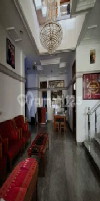 Sell 2-Story House Fully Furnished