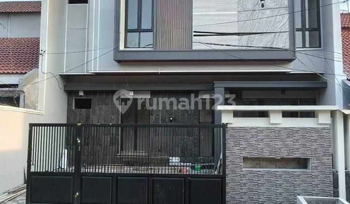 Rmh Gress Lebar 10 Yg Sdh Mulai Jarang Ada Kawasan Manyar Jaya Tengah Kota Dgn Row 3 Mbl 1