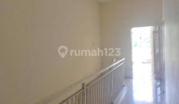 Ruko Rungkut Asri Facing East