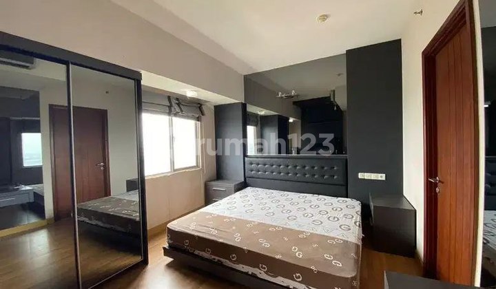 2 BR Jadi 1 BR Apartemen Waterplace Full Furnish