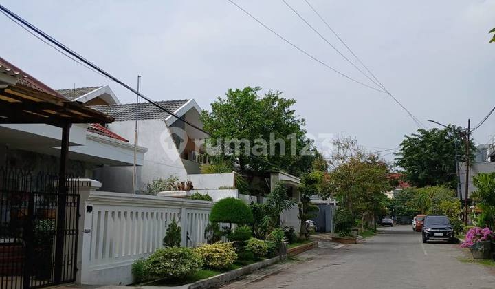 Ready to Occupy‼️ Saronojiwo House Near Jemursari Flood-Free 1